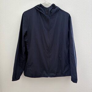 Uniqlo Womens Ultra Lightweight Navy Hooded Windbreaker Size XL
